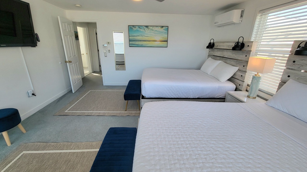 Photo of Bedroom in Clinton