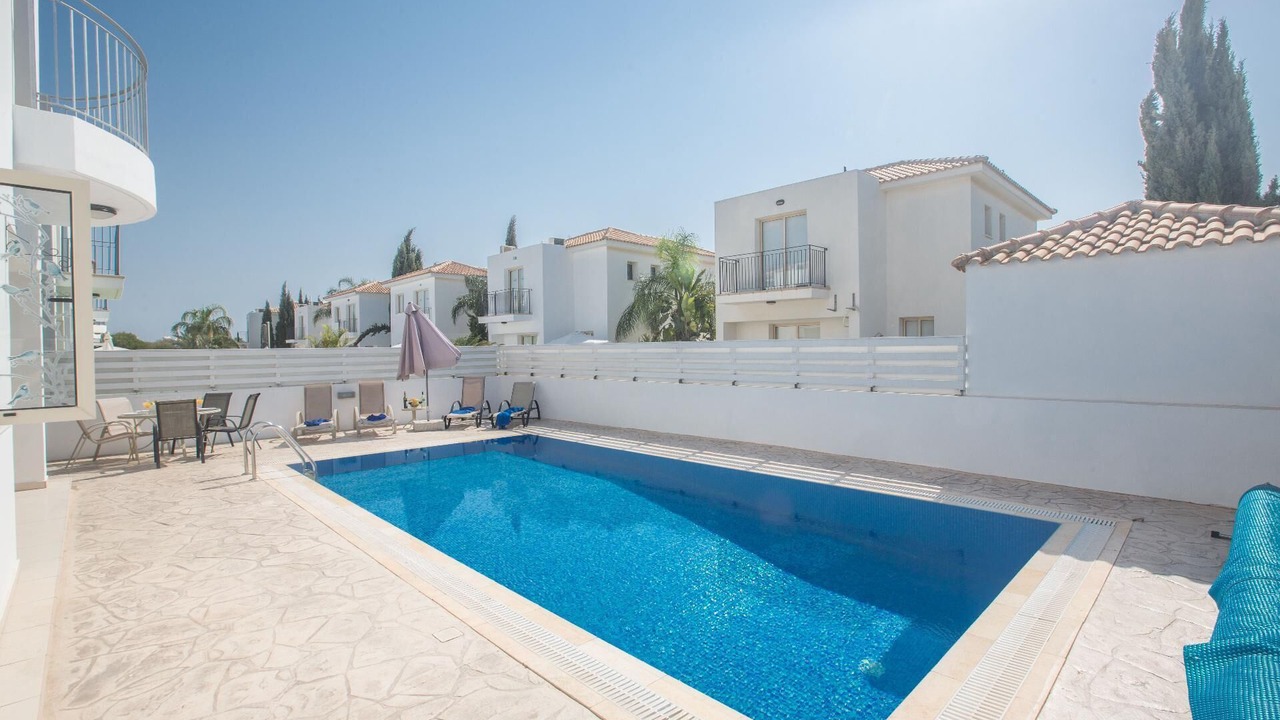 Photo of Outdoor in Pernera