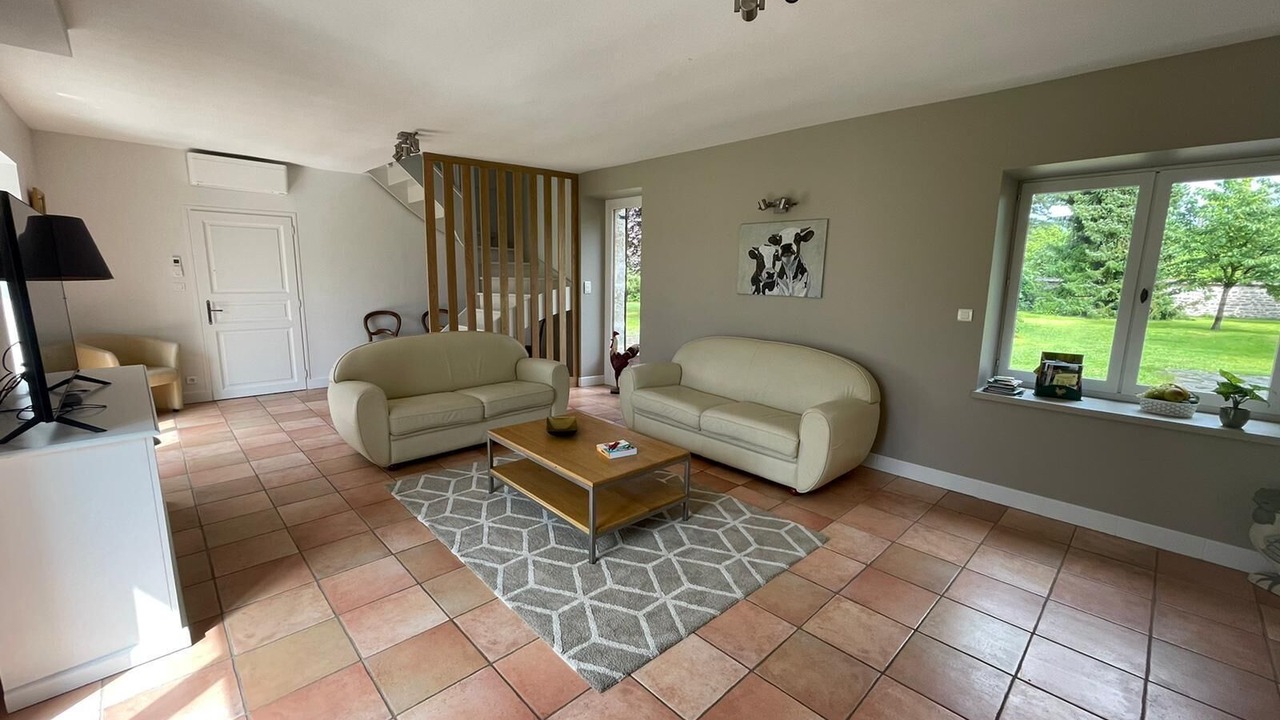 Photo of Livingroom in Diancey