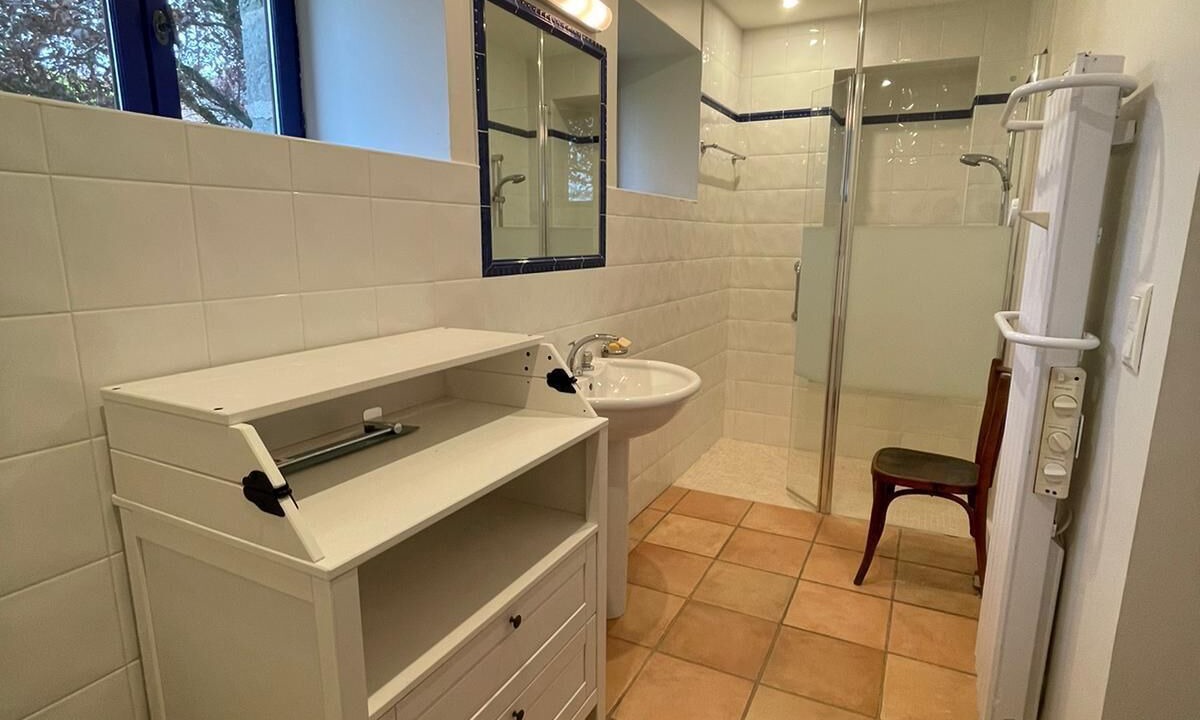Photo of Bathroom in Diancey