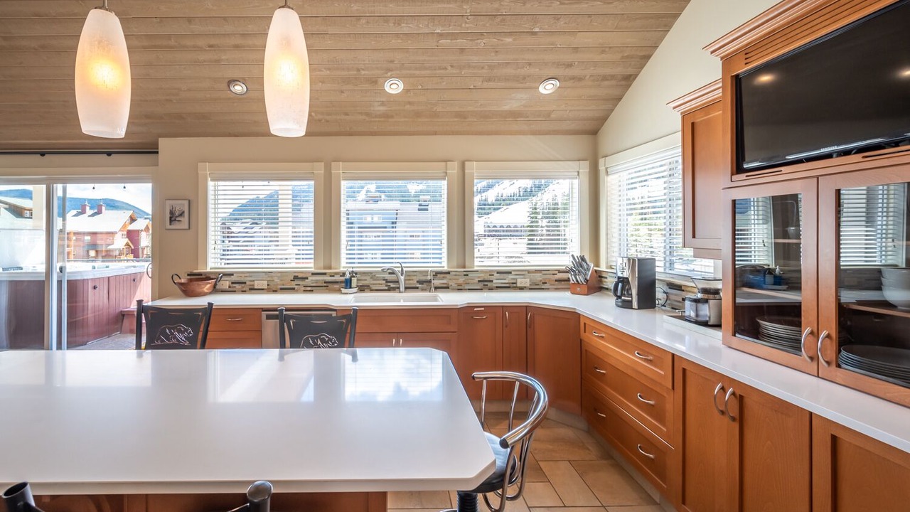 Photo of Kitchen in Okanagan-Similkameen
