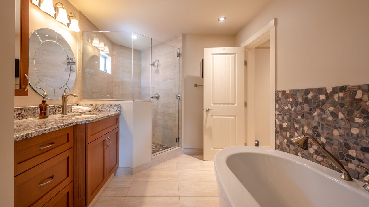 Photo of Bathroom in Okanagan-Similkameen