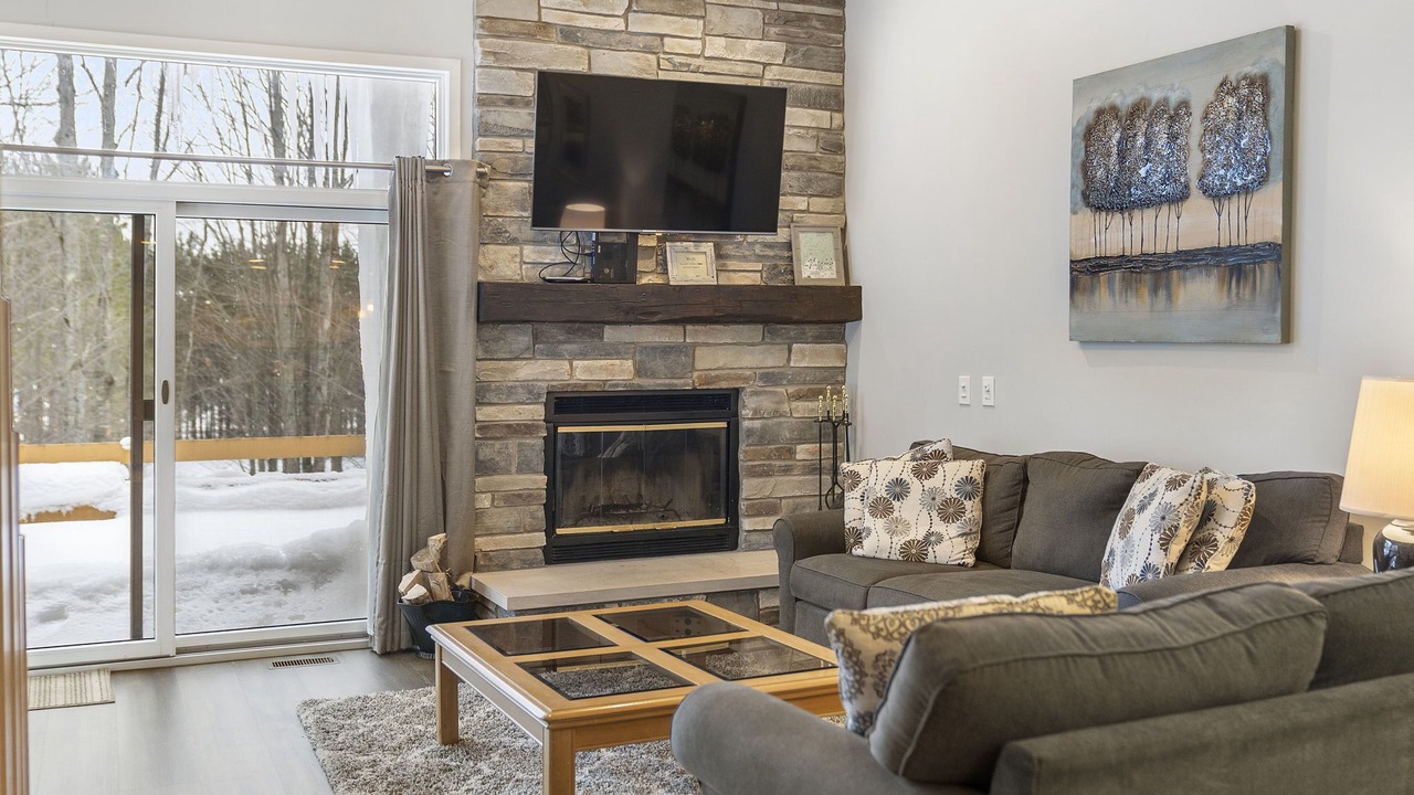 Photo of Livingroom in Harbor Springs