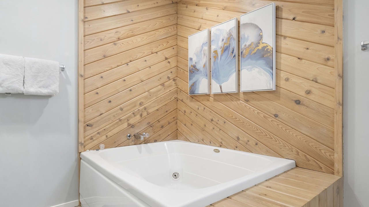 Photo of Bathroom in Harbor Springs