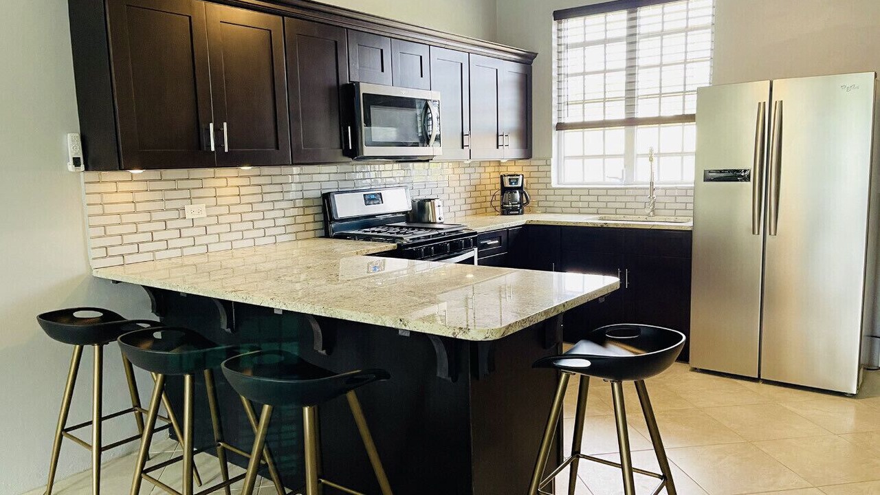 Photo of Kitchen in Estate Mount Pleasant West