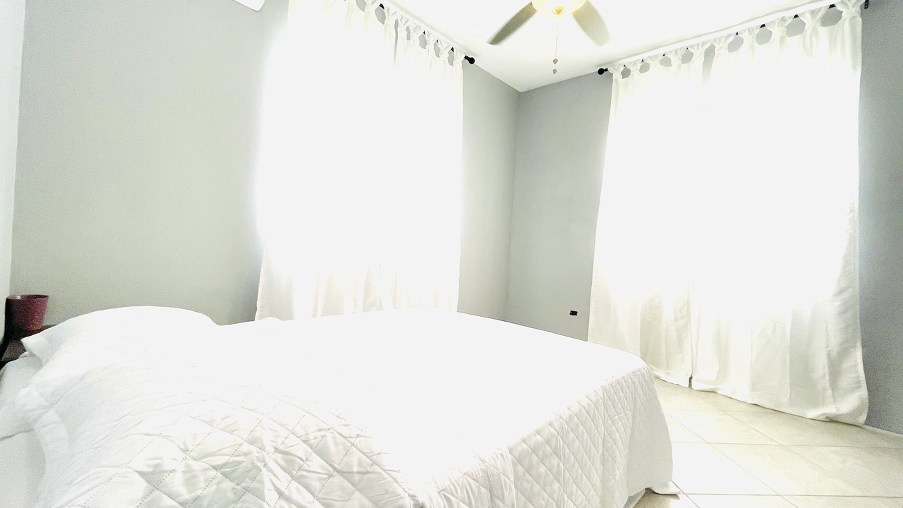 Photo of Bedroom in Estate Mount Pleasant West