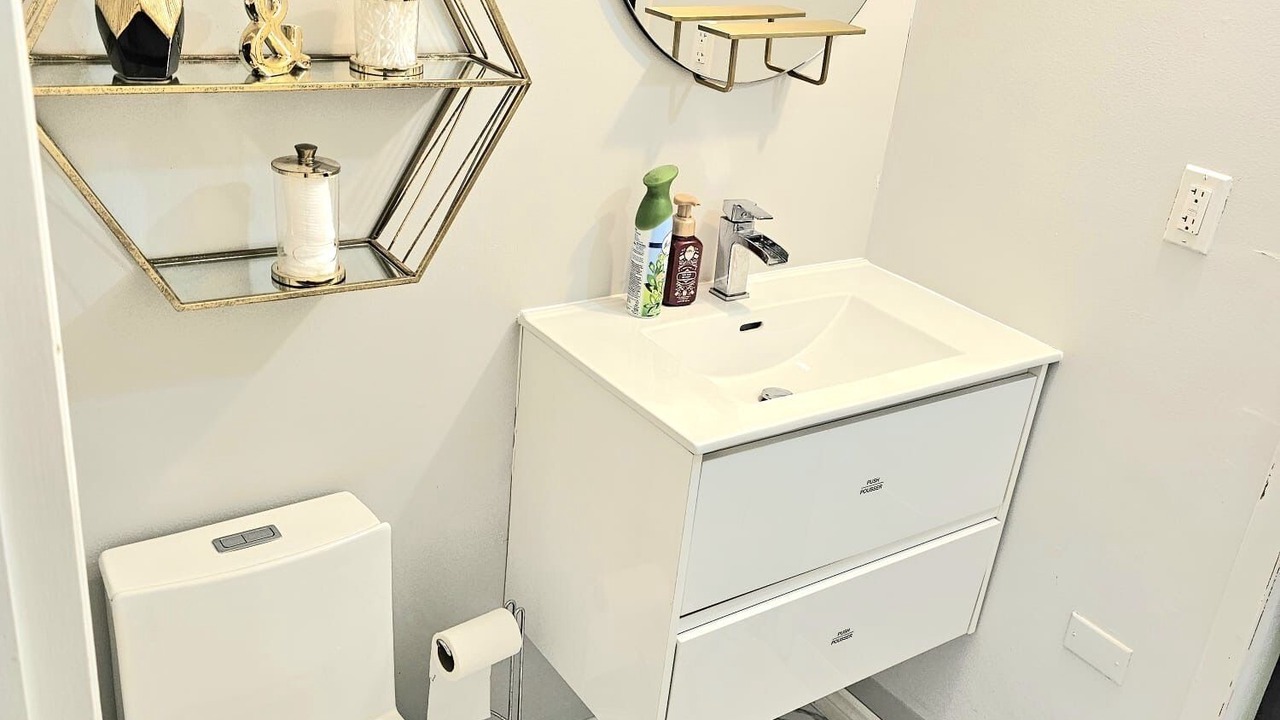 Photo of Bathroom in Ingersoll