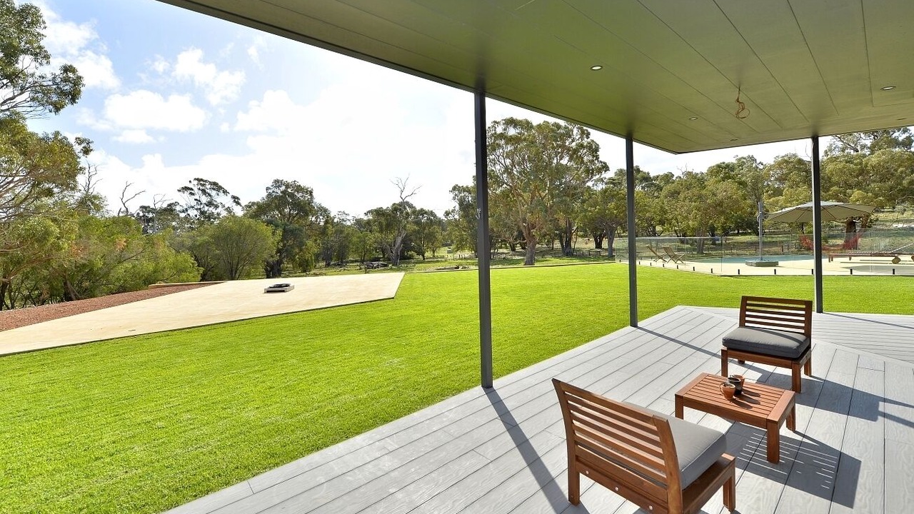 Photo of Patio Balcony in Herron