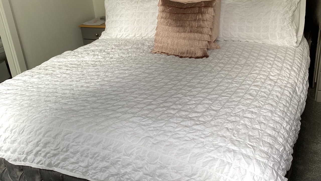 Photo of Bedroom in Corton