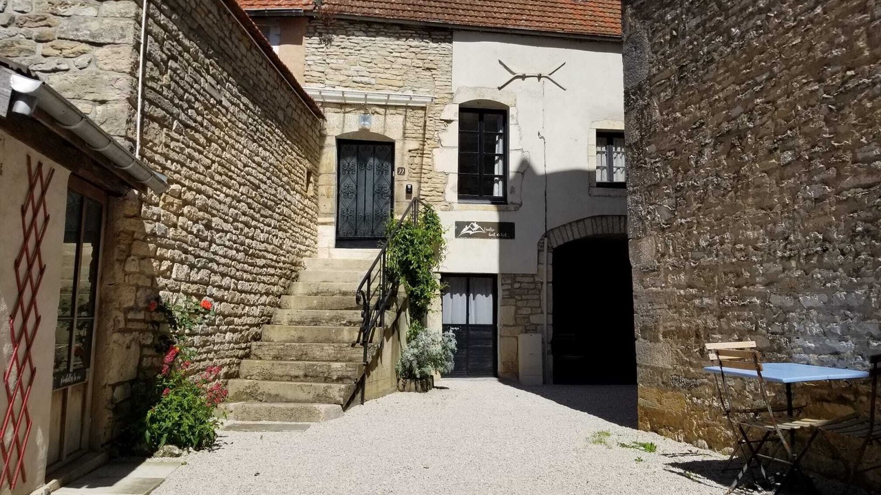 Photo of Outdoor in Meursault