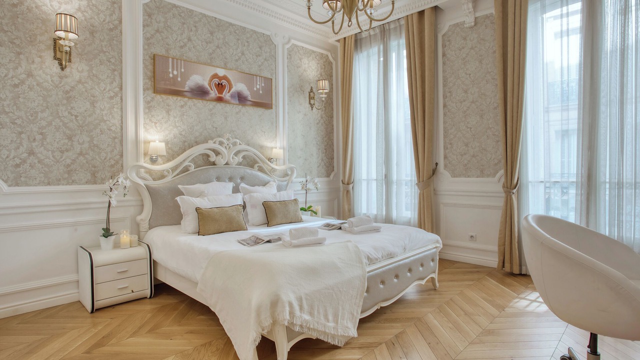 Photo of Bedroom in Faubourg-du-Roule