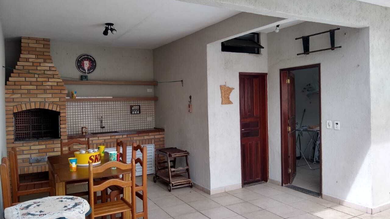 Photo of Outdoor in Tombo