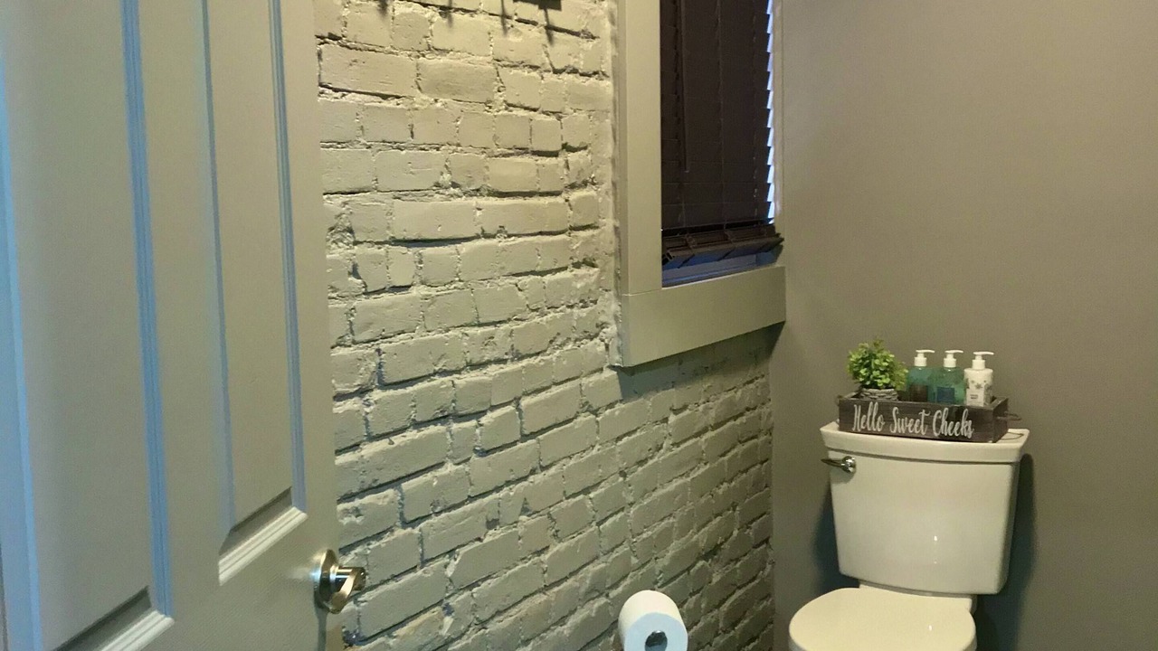 Photo of Bathroom in Keokuk