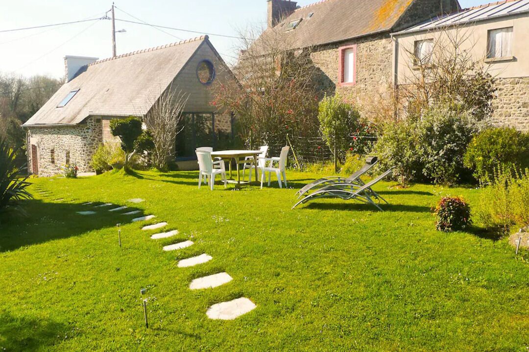 Photo of Outdoor in Treveneuc