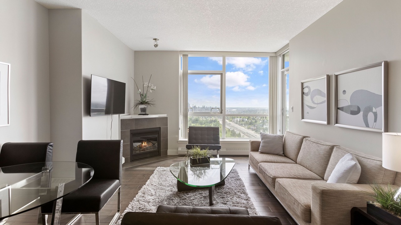 Photo of Livingroom in Shaganappi