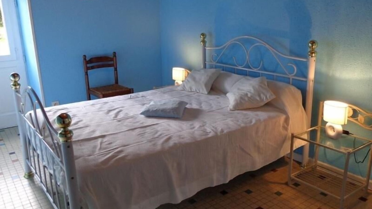 Photo of Bedroom in Saint-Juire-Champgillon