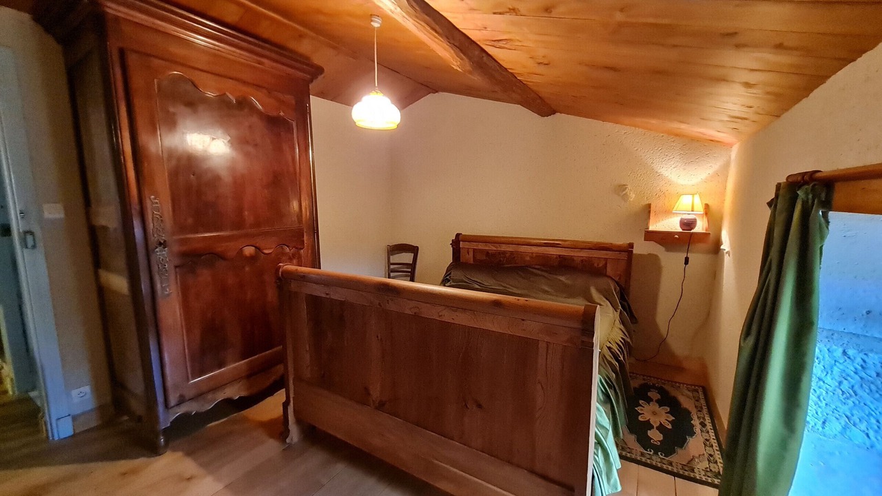 Photo of Bedroom in Benet