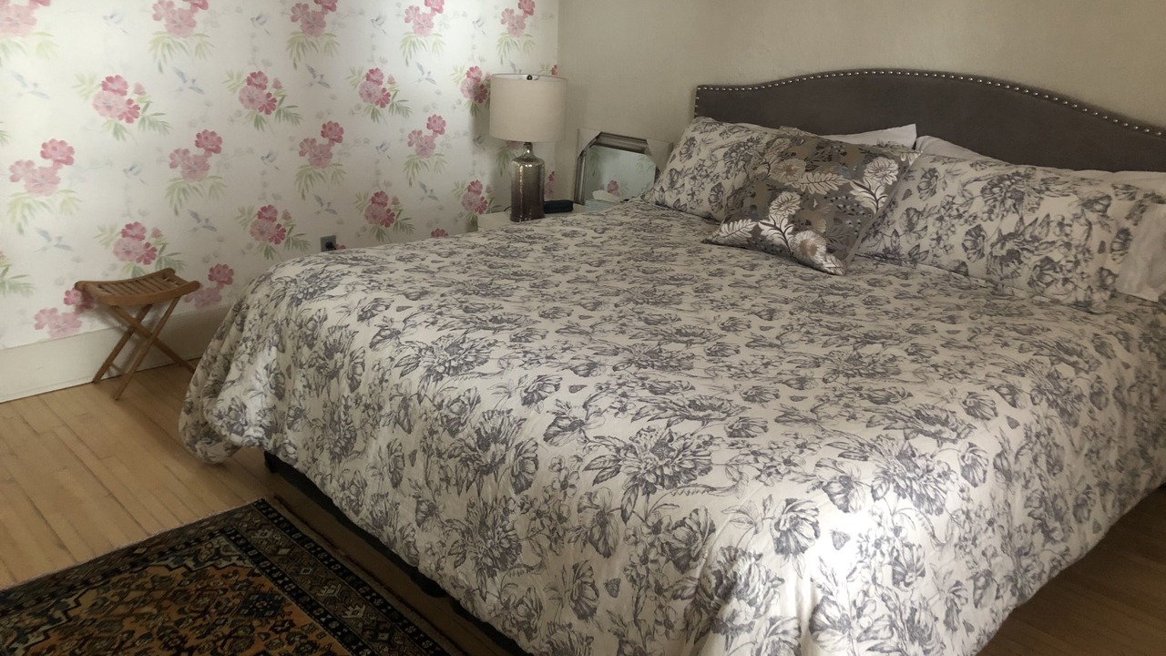 Photo of Bedroom in Saskatoon Downtown