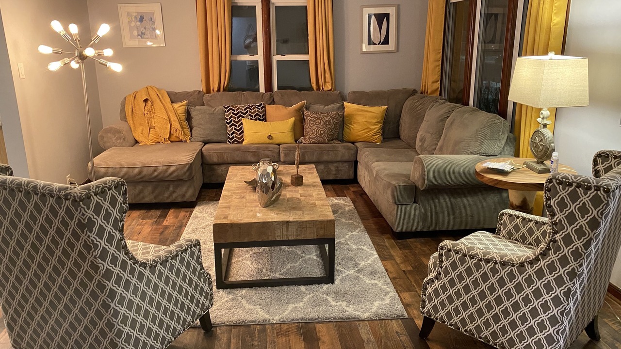 Photo of Livingroom in Manitowoc