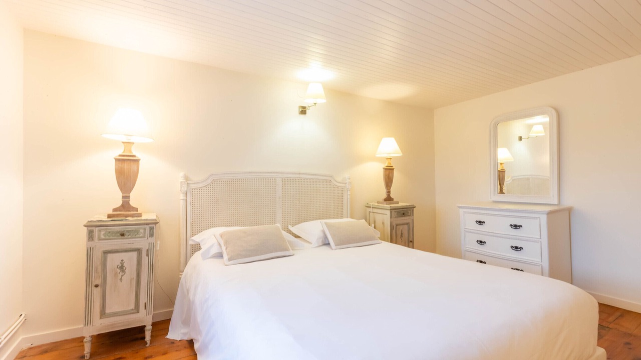 Photo of Bedroom in Demigny
