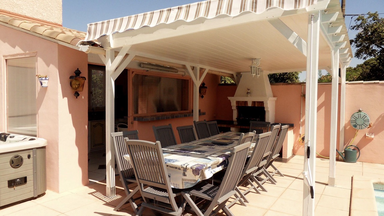 Photo of Outdoor in Vendemian