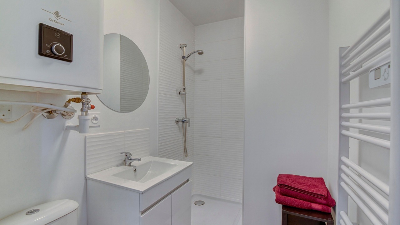 Photo of Bathroom in Saint - Aubin - Dupuy
