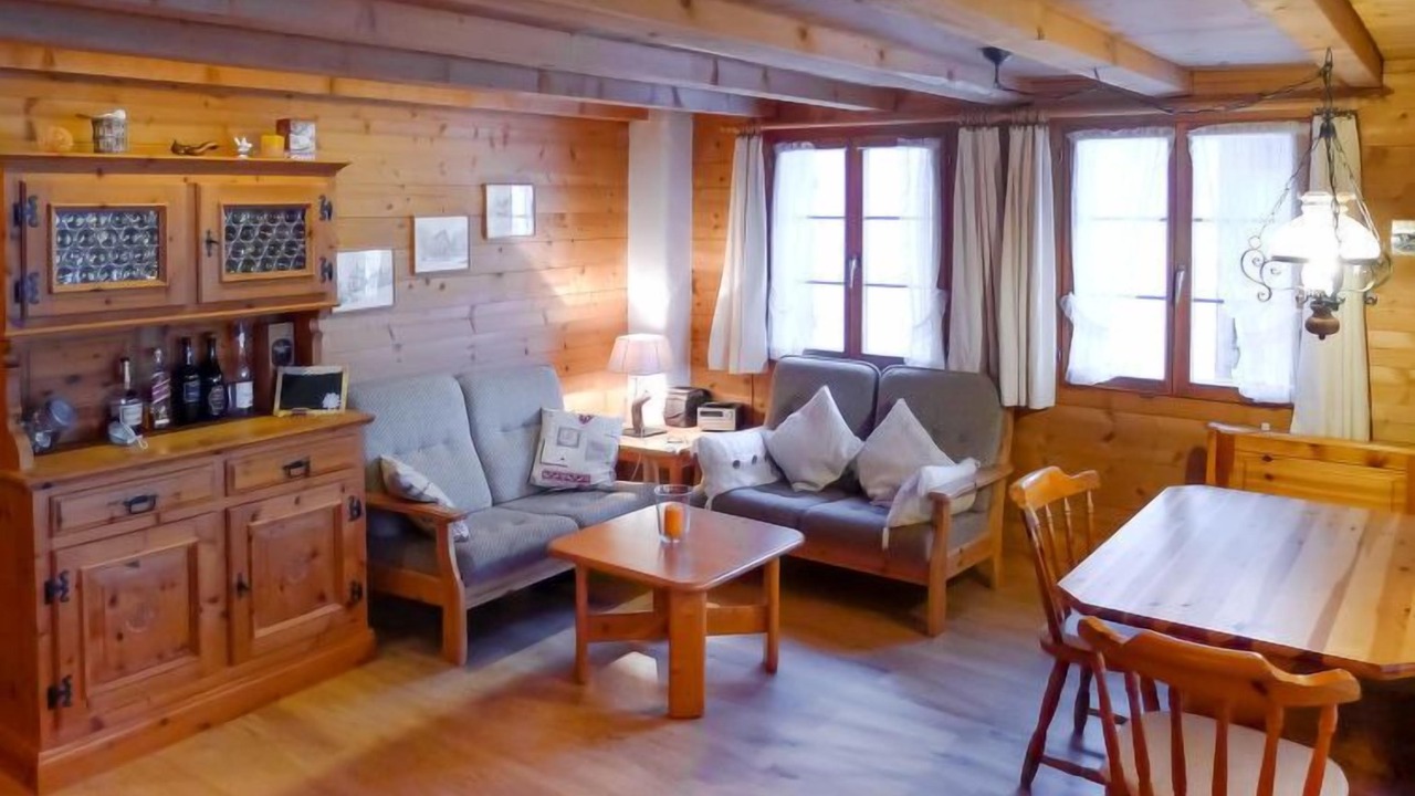 Photo of Livingroom in Tschamut