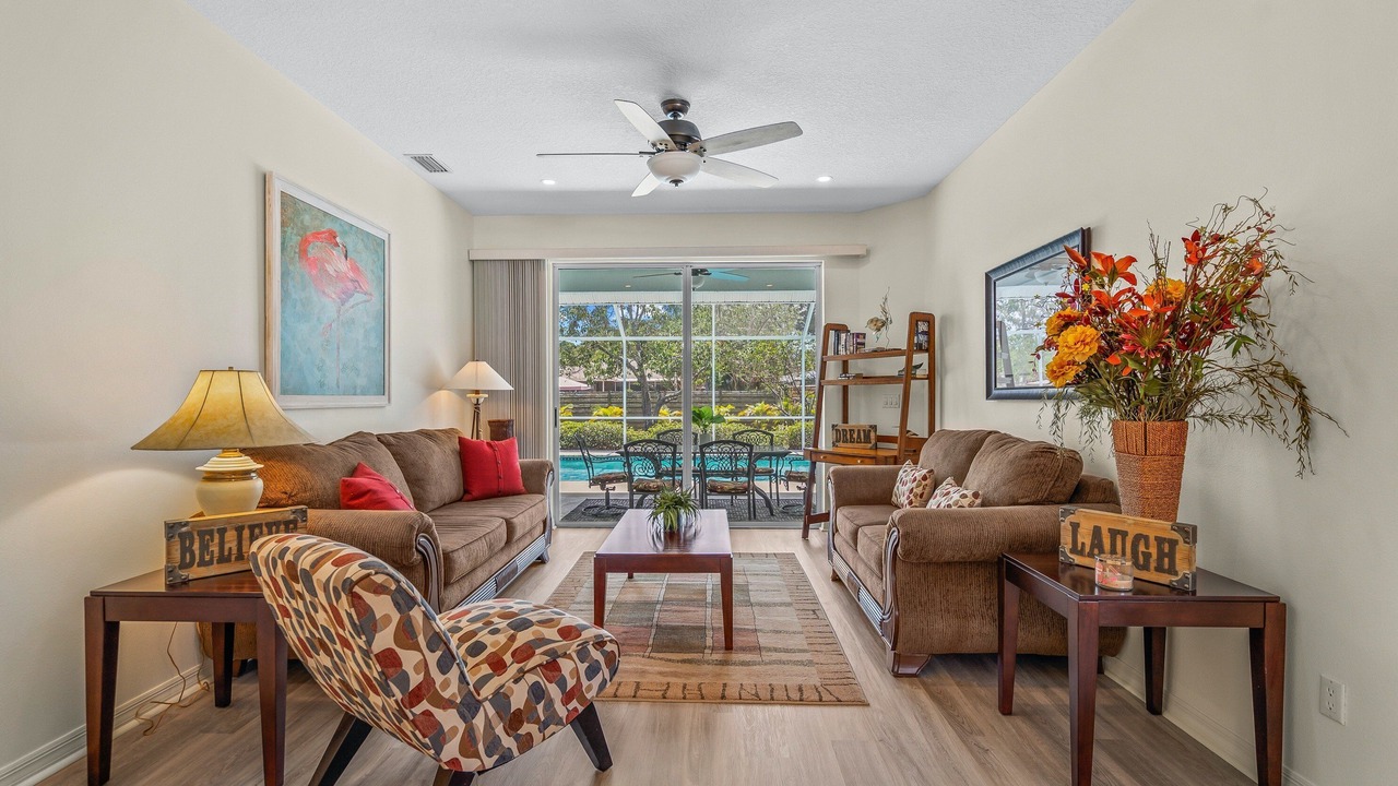 Photo of Livingroom in Trailer Estates