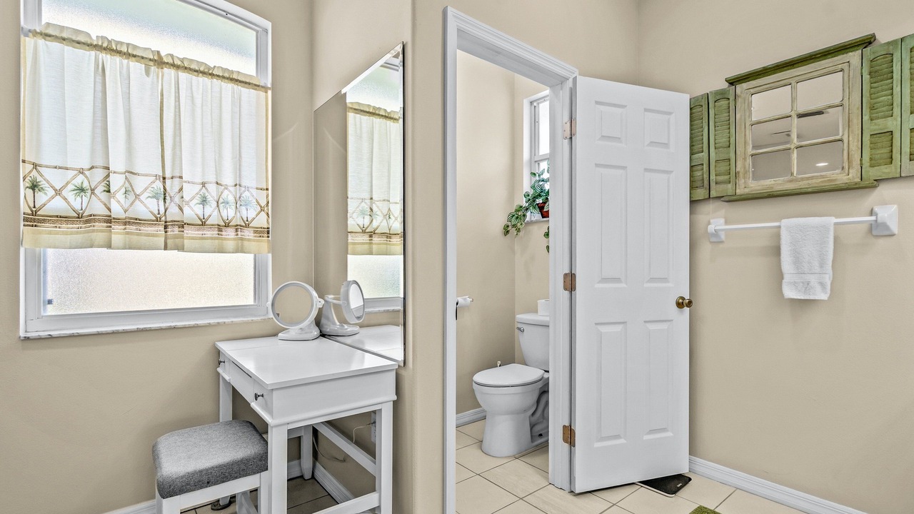 Photo of Bathroom in Trailer Estates