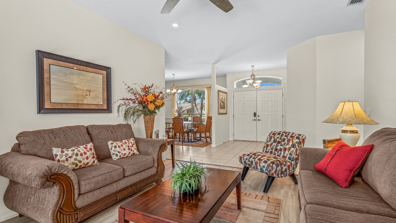 Photo of Livingroom in Trailer Estates