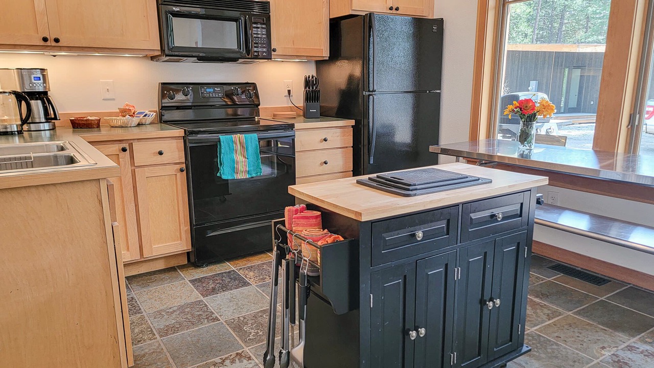 Photo of Kitchen in Mazama