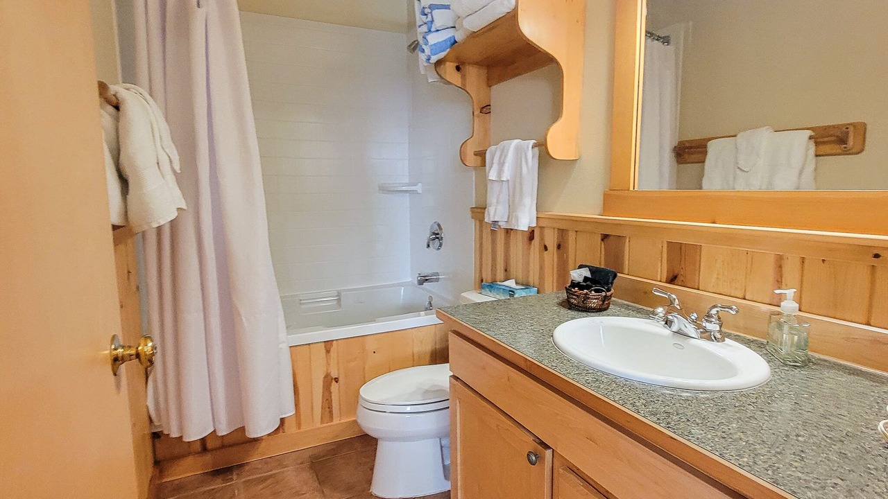 Photo of Bathroom in Mazama