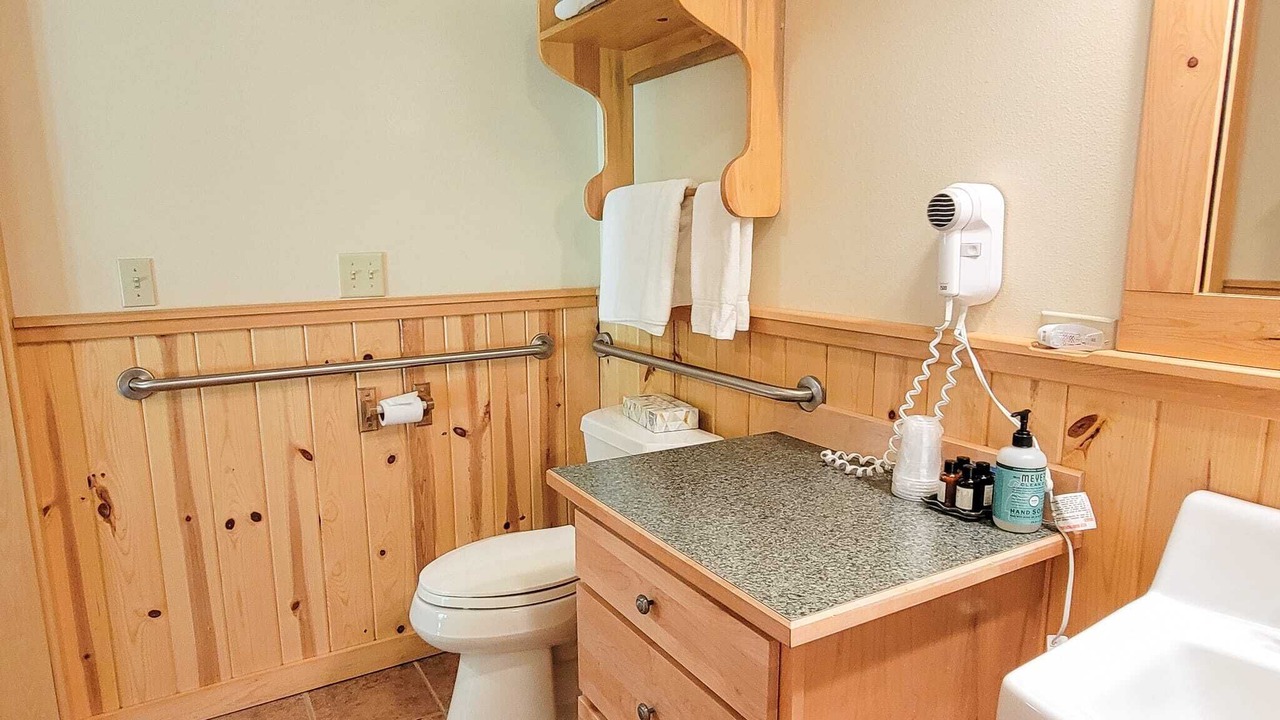Photo of Bathroom in Mazama