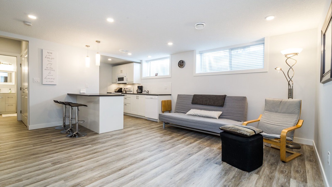 Photo of Livingroom in Northeast Edmonton