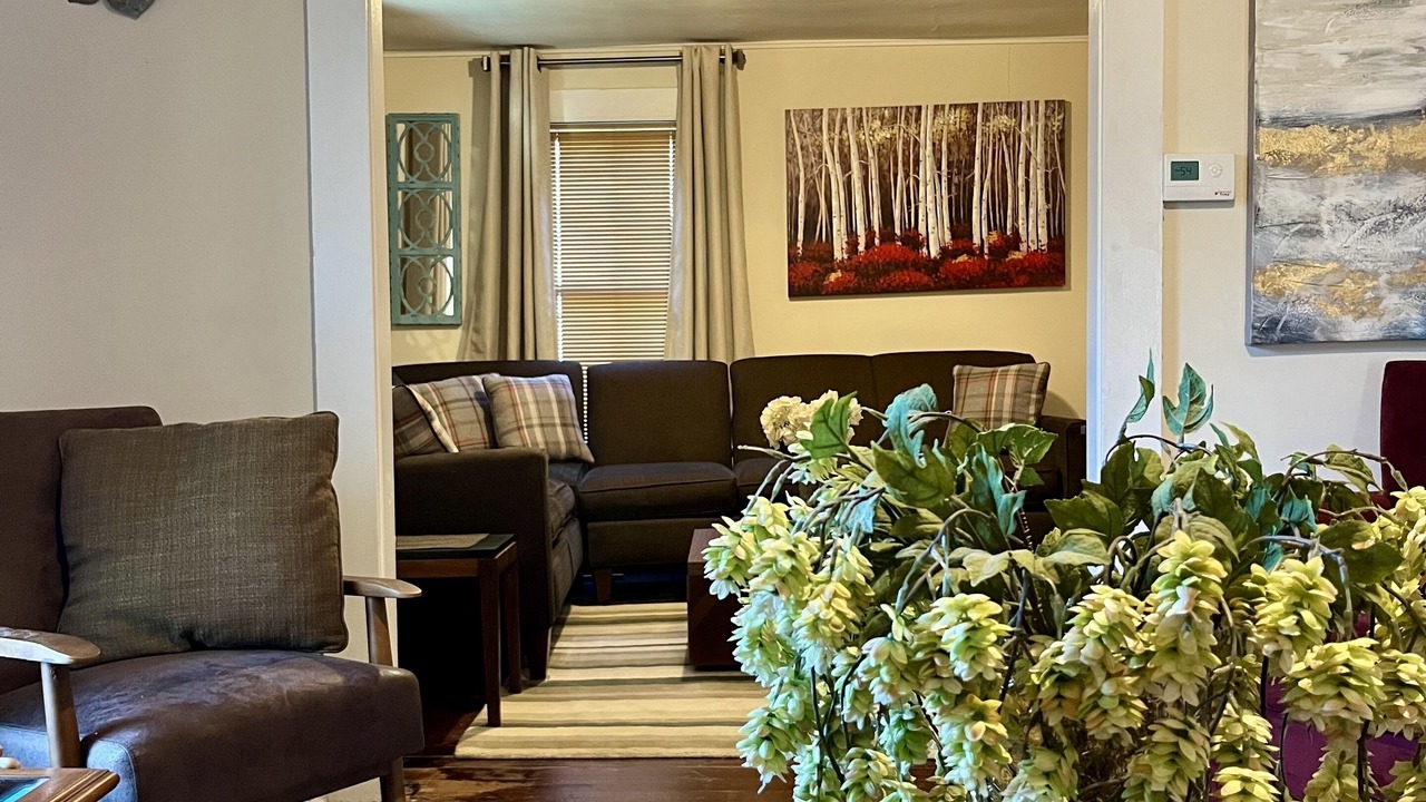 Photo of Livingroom in Southington