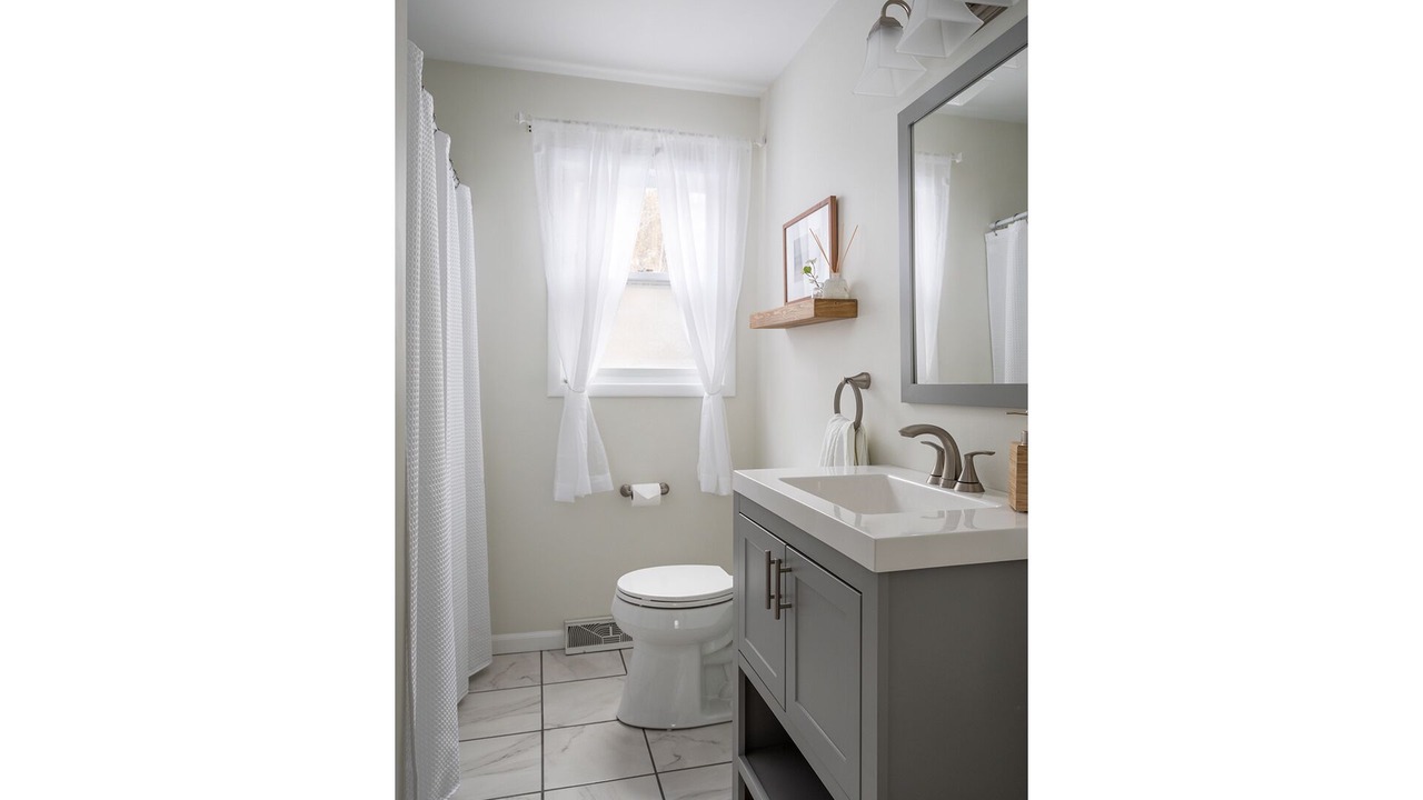 Photo of Bathroom in Frankfort