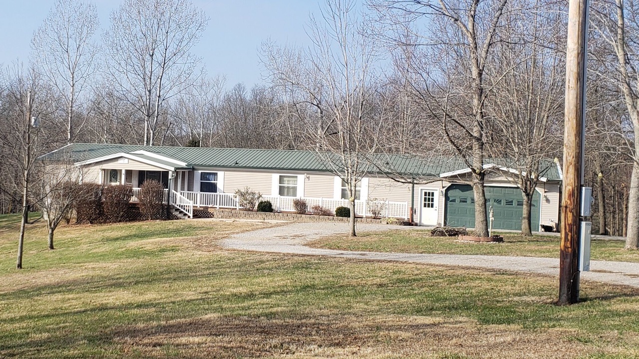 Photo of Outdoor in Ava