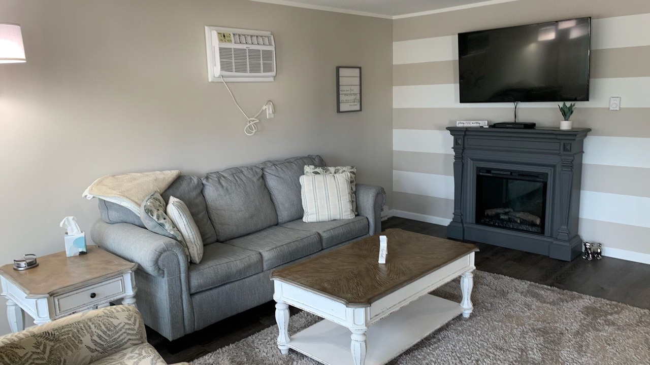 Photo of Livingroom in Holly