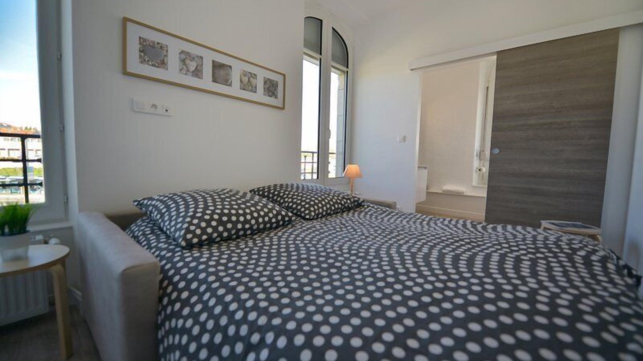 Photo of Bedroom in Besancon
