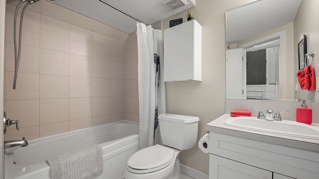Photo of Bathroom in Tuxedo Park