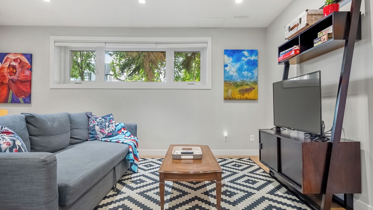 Photo of Livingroom in Tuxedo Park