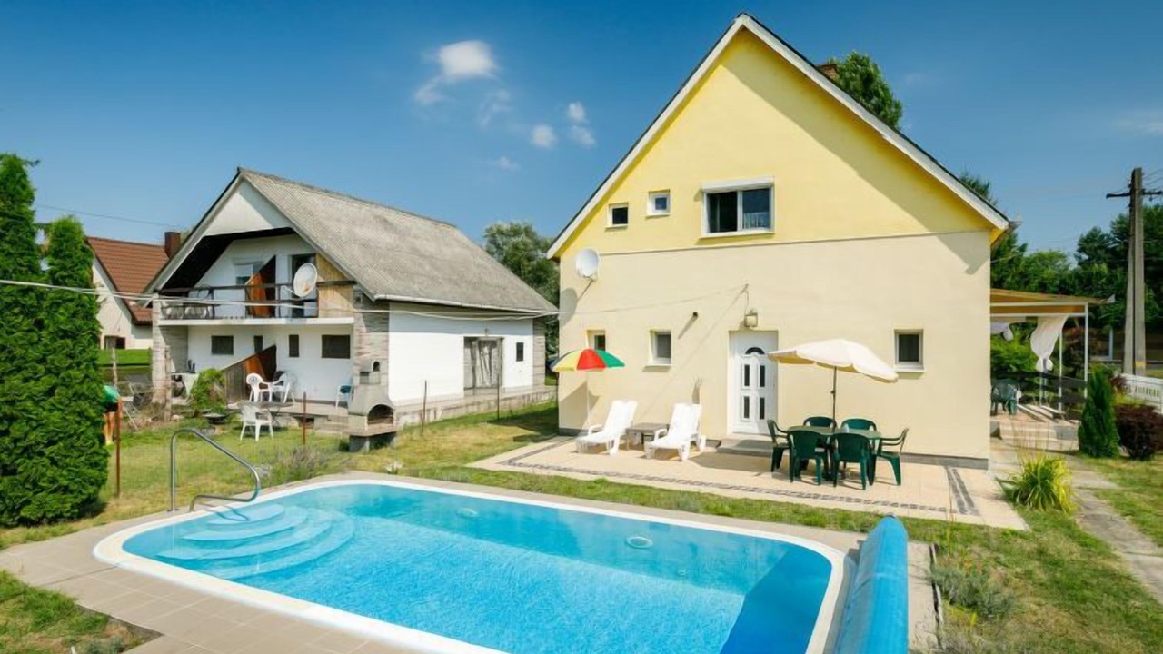 Photo of Others in Balatonmariafurdo