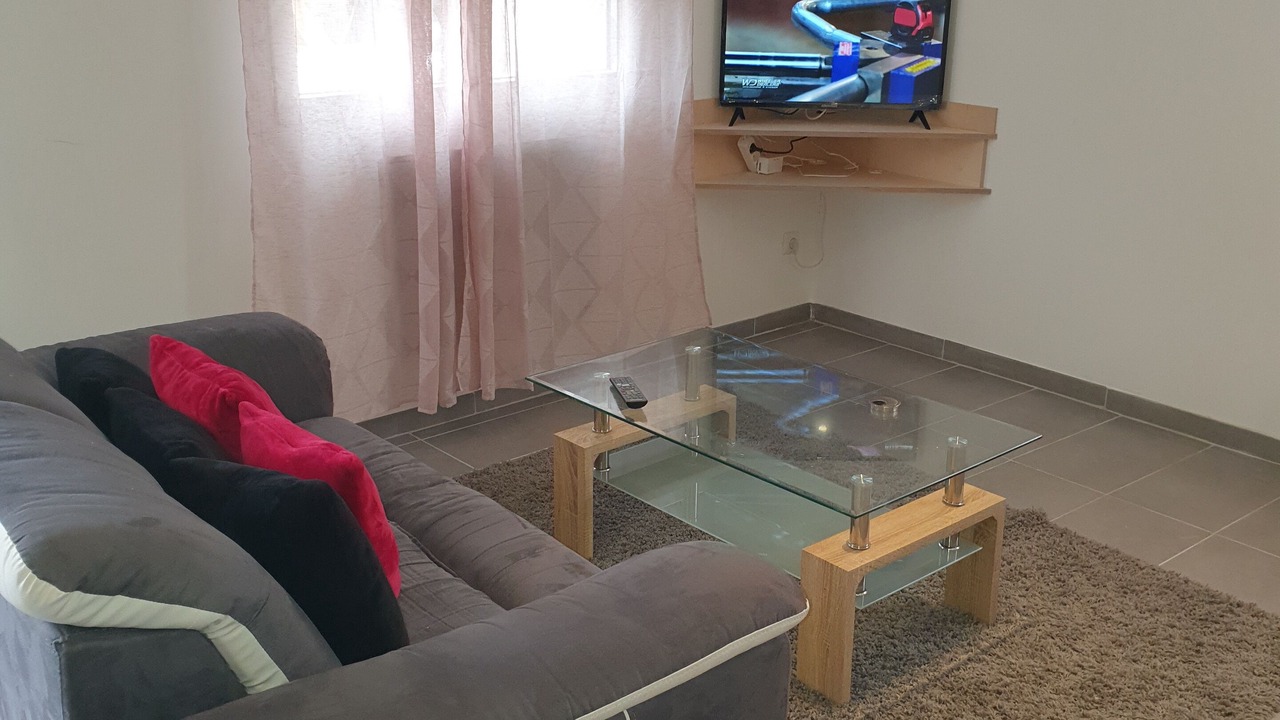 Photo of Livingroom in Montmuzard
