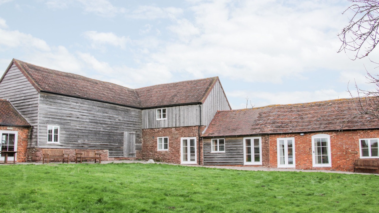 Photo of Outdoor in Eaton Mascott