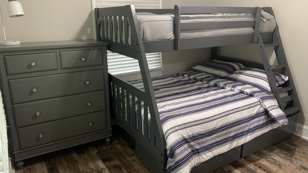 Photo of Bedroom in Grand Rivers