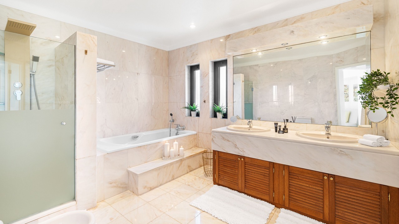 Photo of Bathroom in Benagil
