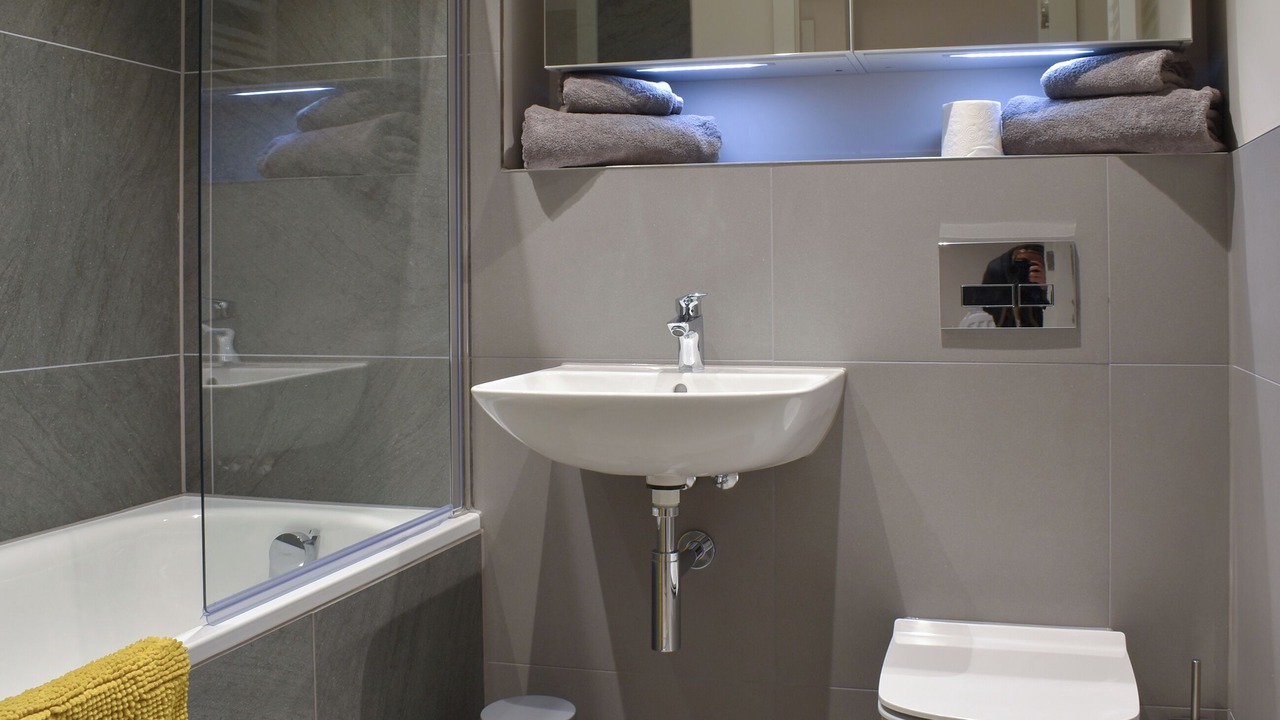 Photo of Bathroom in Backbarrow