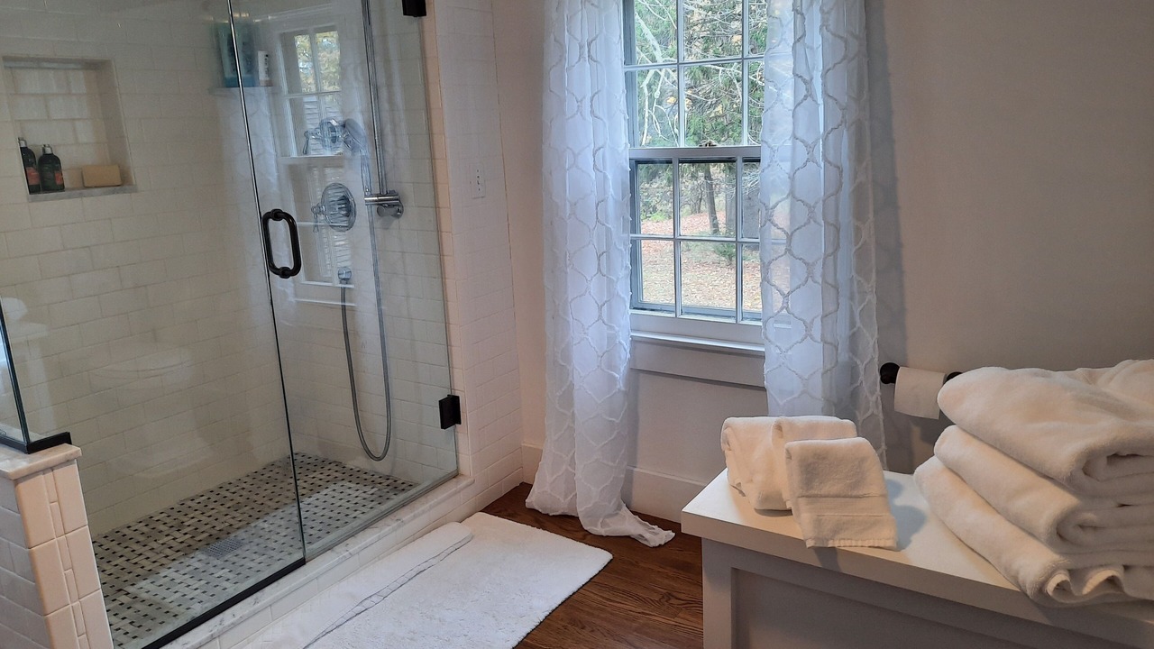Photo of Bathroom in Ivoryton