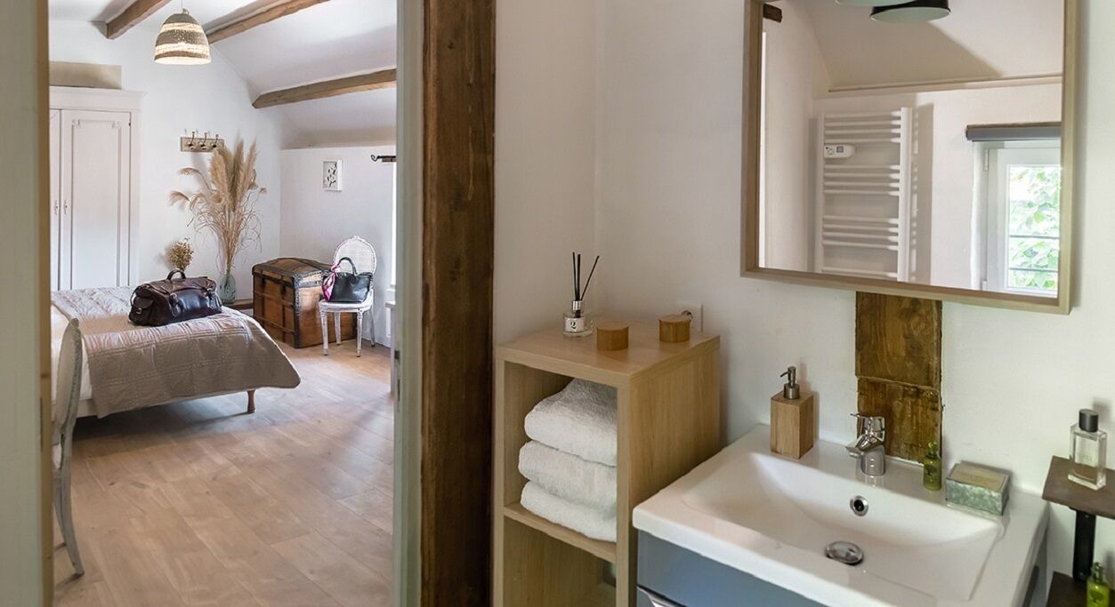 Photo of Bedroom in Mosles