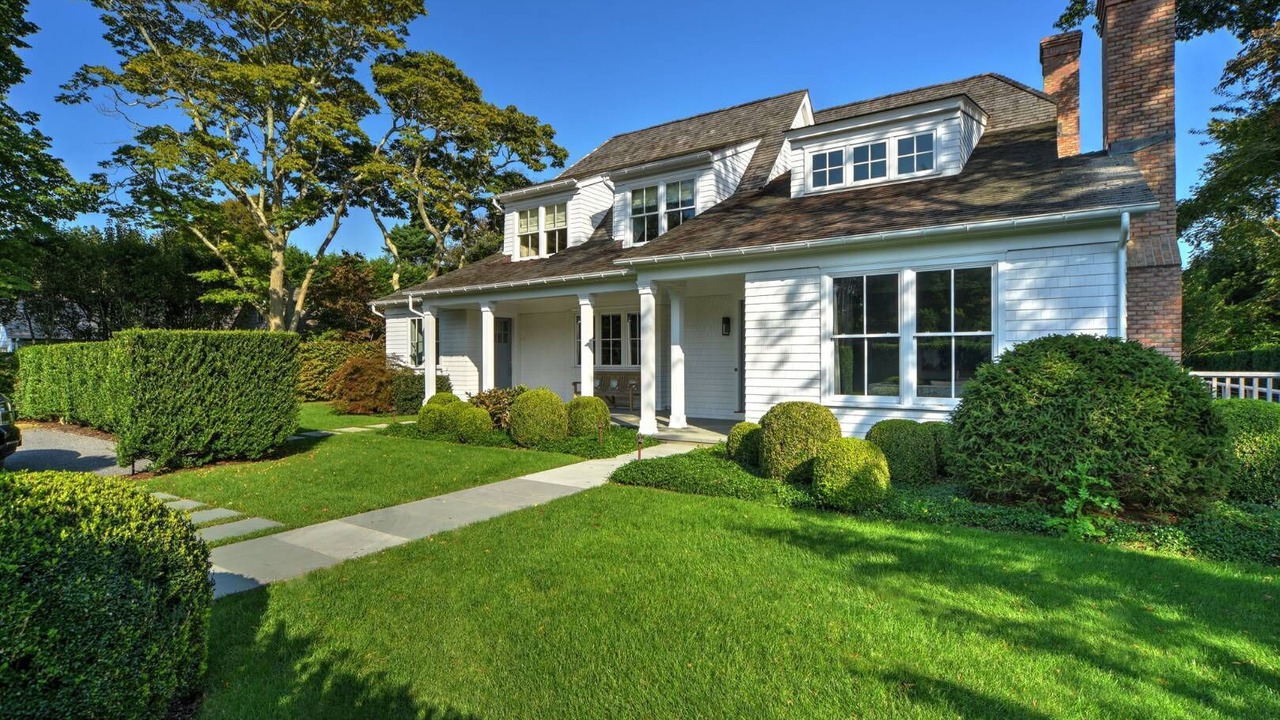 Photo of Outdoor in East Hampton North